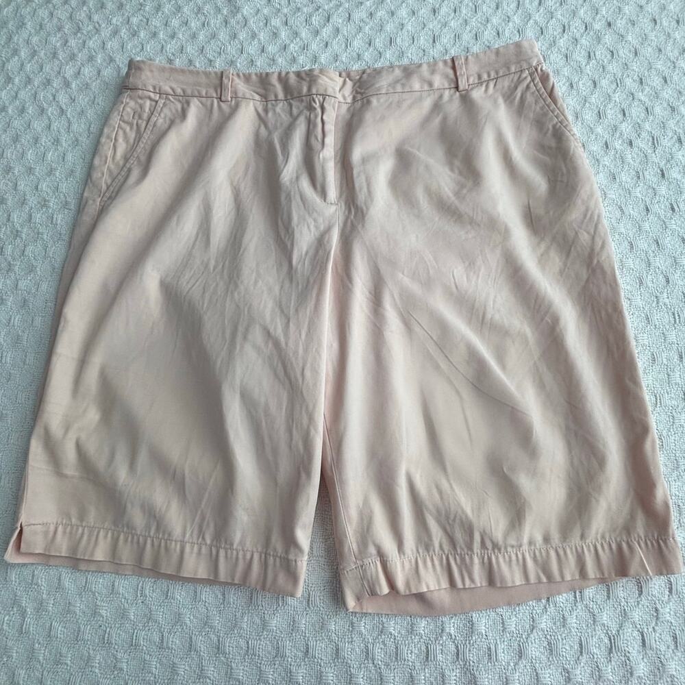 Talbots Size 14 Pale Pink Flat Front Bermuda Shorts